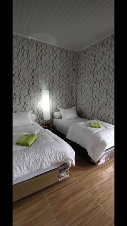 Kana Hasya Homestay "Rumoh Jamee" Meulaboh Экстерьер фото